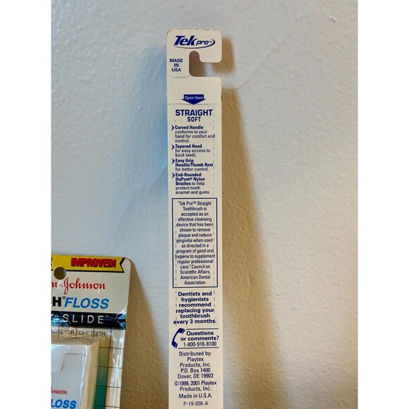 VTG (2) Sealed Tek Pro Toothbrush Johnson Reach Floss Easy Slide SET Soft Straig - Picture 3 of 6